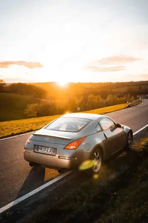 Nissan 350Z 350Z Coupé VQ35HR 340 PS Invidia V1 BilsteinB16 Bild 2