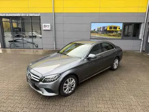 Mercedes-Benz C 180 CGI/NAVI/LEDER/LED/CARPLAY/SHZ/AUTOMATIK/