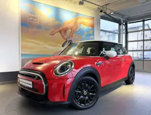 MINI Cooper SE Classic Trim HUD+LED+KAM+NAVI+TEMP+DAB