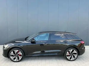 Audi Q8 e-tron 50 S line quattro Mega-Voll %%% Bild 2