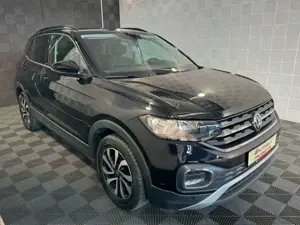 Volkswagen T-Cross *ACTIVE*ACC-PDC-APPLE-SHZ-AMBIENTE-NAVI