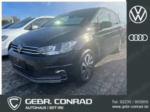Volkswagen Touran TDI "Active", NP: 48.000 €