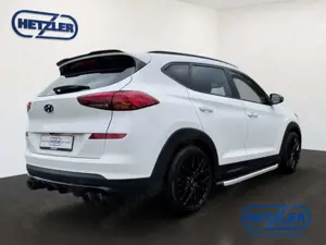 Hyundai TUCSON Style 2WD El. Panodach Navi Mehrzonenklima DAB SD Bild 3