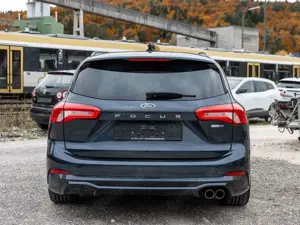 Ford Focus 1,0 EcoBoost  114kW ST-Line Turnier Bild 4