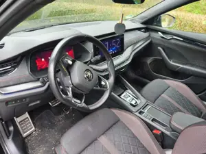 Skoda Octavia Octavia Combi 2.0 TSI DSG RS First Edition Bild 5