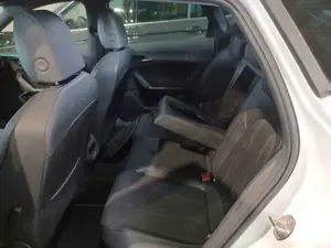 CUPRA Formentor 1.5TSI DSG LED Navi Kamera PDC ACC Bild 4