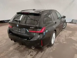 BMW 318 i Touring M Sport ACC HuD 360° HiFi QI AHK Bild 5