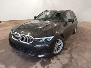 BMW 318 i Touring M Sport ACC HuD 360° HiFi QI AHK Bild 2