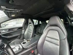 Porsche Panamera Sport Turismo 4 E-Hybrid *Approved Bild 2