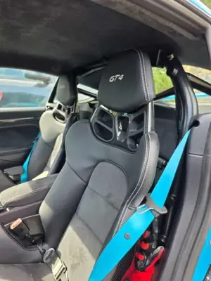 Porsche 718 718 Cayman GT4 Bild 2