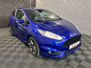 Ford Fiesta *ST LINE*SONY-R.KAM-RECARO-TEMPO-SHZ-KLIMA