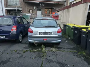 Peugeot 206 60 Presence Bild 4