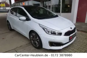 Kia Ceed / cee'd / Leder / Xenon / Navi