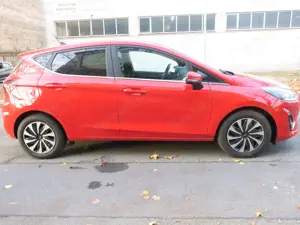 Ford Fiesta Titanium X LED Navi Beheizte Frontscheibe  Lenkrad Bild 4