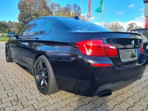 BMW 550 Baureihe 5 Lim. M550 d xDrive Bild 3