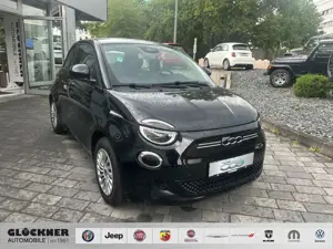 Fiat 500e Bild 1