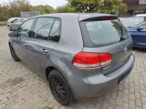 Volkswagen Golf VI 5-Türer 1.2 TSI Trendline Bild 2