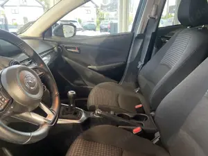 Mazda 2 1.5 90PS KIZOKU ACAA *KAMERA* *BSM* Bild 4