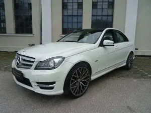 Mercedes-Benz C 300 Lim. C 300 CDI BlueEfficiency 4Matic
