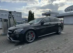 Mercedes-Benz C 63 AMG Mercedes c63s AMG