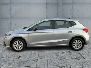 SEAT Ibiza 1.0 TSI DSG STYLE NAVI+APP+SHZ+PDC+DAB+15" Bild 4