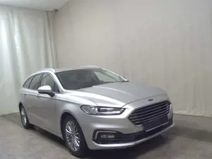 Ford Mondeo Turnier 2.0 EB Titanium Navi LED 4xShz Bild 3