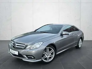 Mercedes-Benz E 250 CGI Coupe AMG-Line*Aut.*Panorama*Xenon*