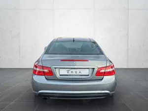 Mercedes-Benz E 250 CGI Coupe AMG-Line*Aut.*Panorama*Xenon* Bild 5