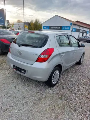 Hyundai i20 5-Türer 1.2 Classic Bild 5