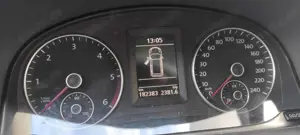 Volkswagen Touran Touran 2.0 TDI DPF Life Panorama Bild 4