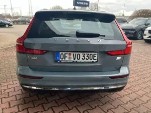 Volvo V60 T6 AWD Recharge Essential Auto Bild 5