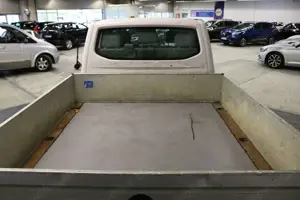 Volkswagen T5 Transporter Pritsche Doppelkabine*5SITZER*KLIMA*u.v.m Bild 5