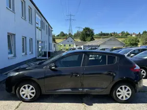 Renault Megane Expression Bild 2