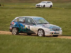 Opel Astra Astra 16V GSi Bild 5