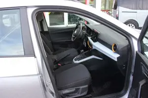 SEAT Arona DSG STYLE LED Sitzheiz Garantieverläng1Jahr Bild 3