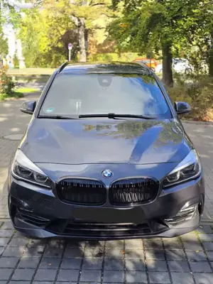 BMW 220
