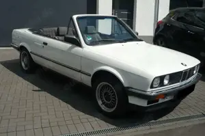 BMW 325 325i Cabrio Servo Radio Tüv neu H-Zulssung