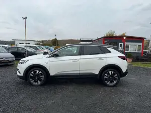 Opel Grandland X AUTOMATIK*R-KAMERA *TEMPOM*TÜV NEU Bild 2