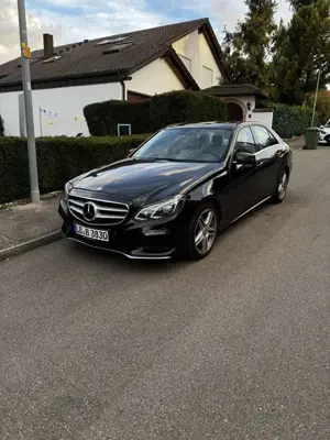 Mercedes-Benz E 400 E 400 4Matic AMG-PAKET, PANORAMADACH