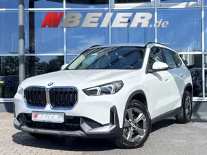 BMW X1 adapt.LED Komfort ankl.Spiegel 2xPDC Sitzheiz.DAB Bild 2