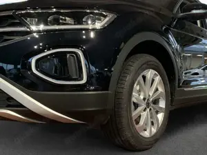 Volkswagen T-Roc Style 2.0 l TDI SCR 110 kW (150 PS) 7-Gang Bild 5