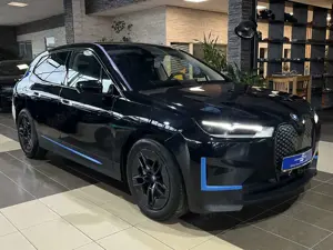 BMW iX 40 xDrive*360Cam*SHZ*LED*Navi*CarPlay*ACC*