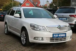 Skoda Octavia Combi Family *NAVI/TEMPO/PDC/XENON/AHK*