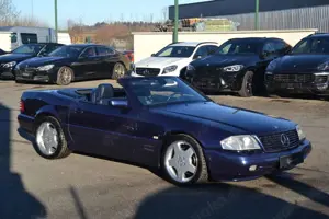 Mercedes-Benz SL 500 Autom. 2 Hand, Xenon, AMG Felgen, Hardtop Bild 3