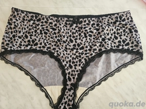 Verkaufe getragene socken und tangas