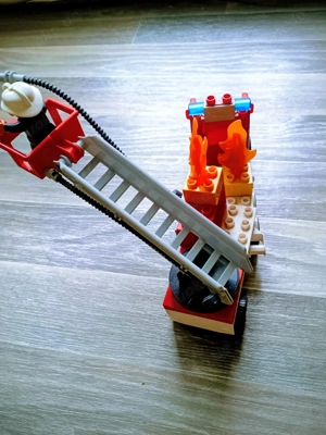 Lego DUPLO Feuerwehr Auto und Zubehör