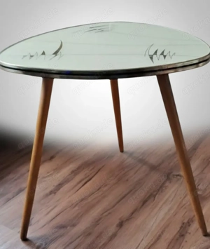 Wunderschöner, originaler Nierentisch. Ein echtes Design-Highlight aus den 1950er Jahren Bild 2