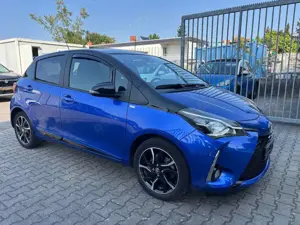 Toyota Yaris Style Selection/Automatik/viele Extras! Bild 3