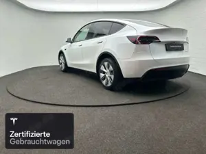 Tesla Model Y Bild 4