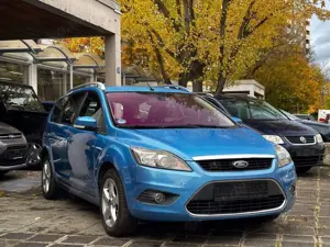 Ford Focus Turnier Titanium *TÜV 03/27* Bild 3